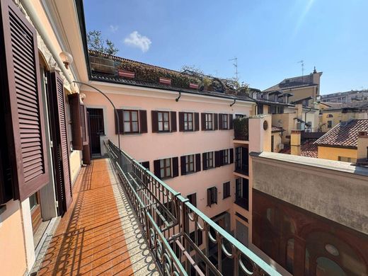 Apartment / Etagenwohnung in Mailand, Lombardei