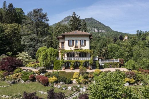 Villa en Luino, Provincia di Varese