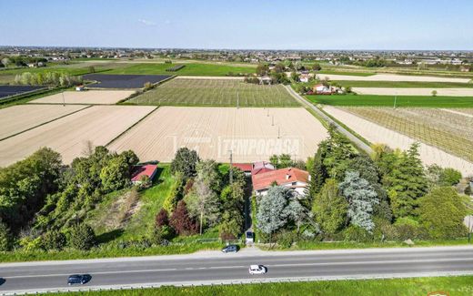 Villa in Lugo, Provincia di Ravenna