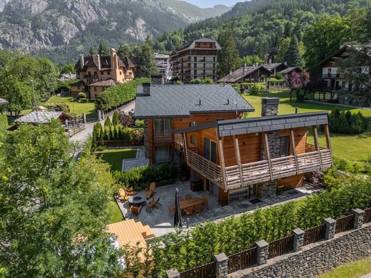 Villa a Courmayeur, Aosta