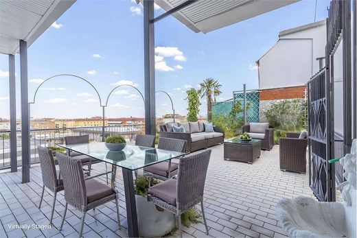 ‏דירת פנטהאוז ב  Modena, Provincia di Modena