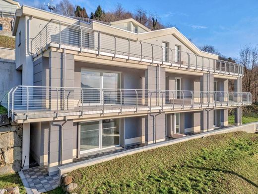 Lecco, Provincia di Leccoのヴィラ