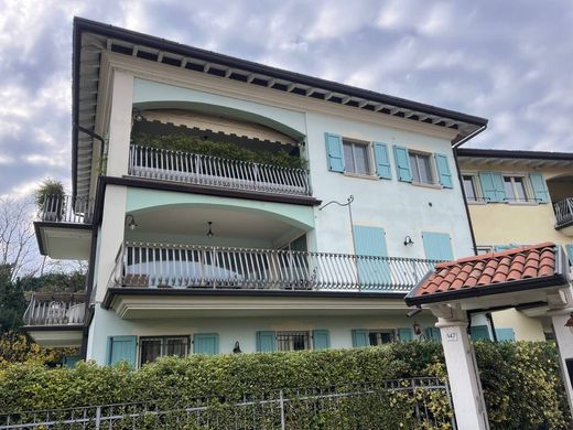 Ρετιρέ σε Desenzano del Garda, Provincia di Brescia