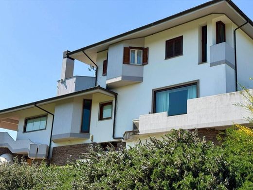 Villa in Velletri, Rome