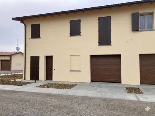 Terraced house in Formigine, Provincia di Modena