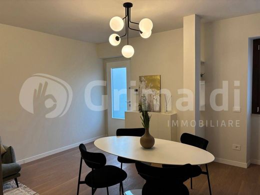 Διαμέρισμα σε Μιλάνο, Città metropolitana di Milano