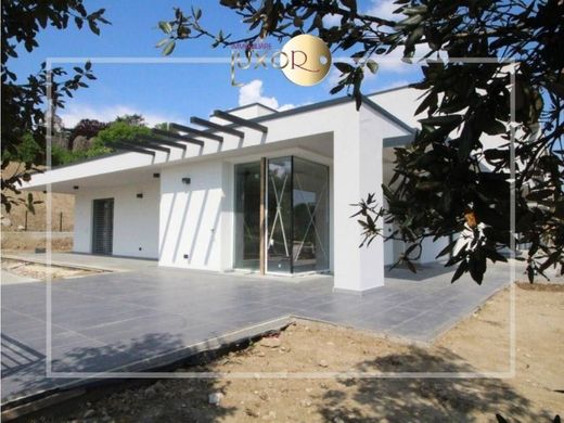 Villa in Casatenovo, Provincia di Lecco