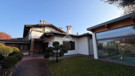 Villa in Sacile, Province of Pordenone