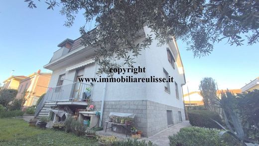 Villa in Vimodrone, Mailand