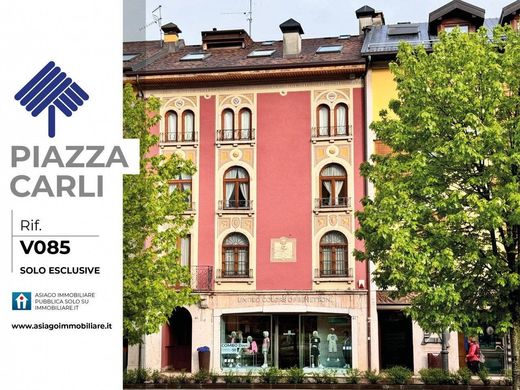 Apartment / Etagenwohnung in Asiago, Provincia di Vicenza