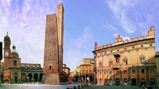 Apartment in Bologna, Emilia-Romagna