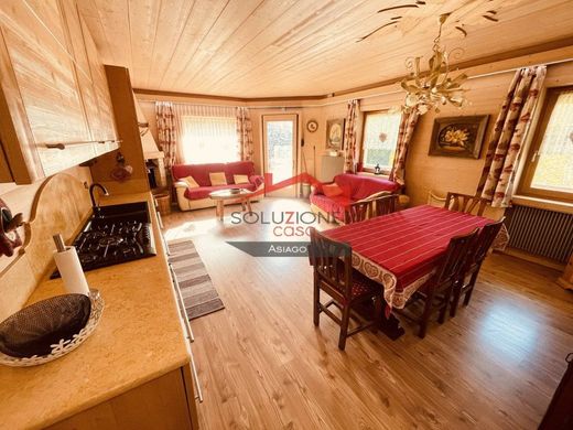 Apartment in Gallio, Provincia di Vicenza