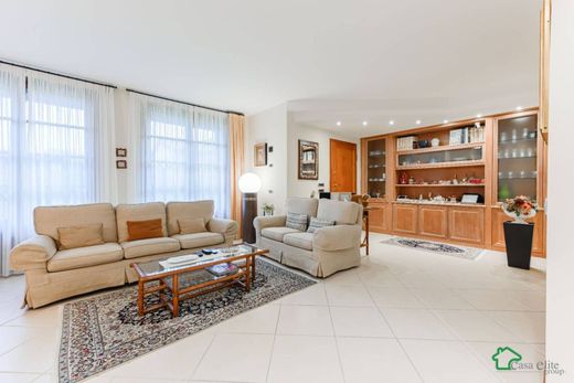 Terraced house in Melegnano, Milan