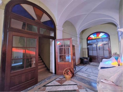 Willa w Cadeo, Provincia di Piacenza