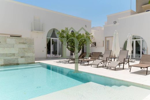 Casa di lusso a San Vito dei Normanni, Brindisi