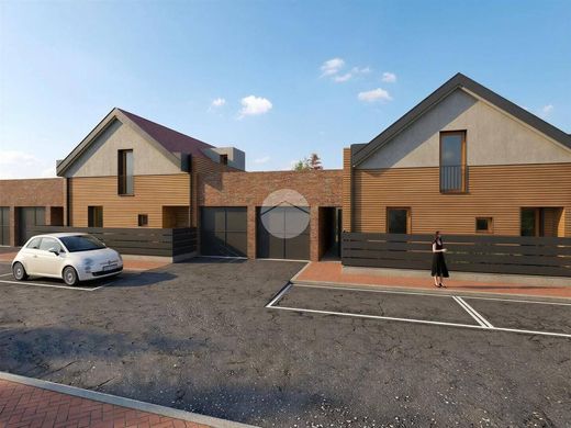 Villa in Borgaro Torinese, Turin