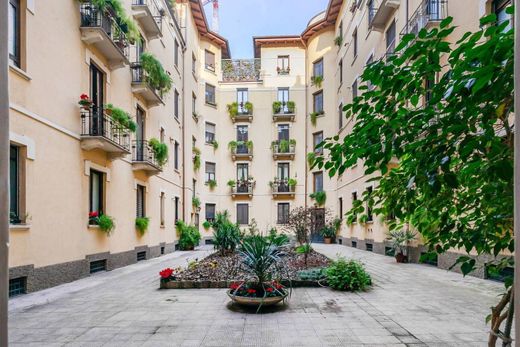 아파트 / 밀라노, Città metropolitana di Milano