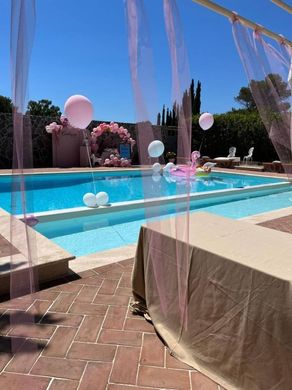 Villa a Livorno, Toscana