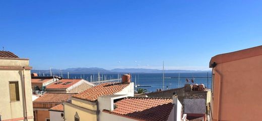 Casa di lusso a Carloforte, Provincia del Sud Sardegna