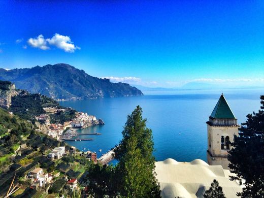 Daire Amalfi, Salerno ilçesinde