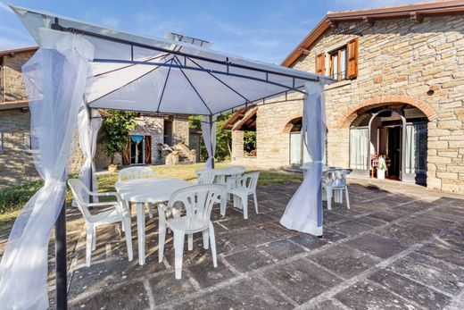 Villa en Palazzuolo sul Senio, Florencia