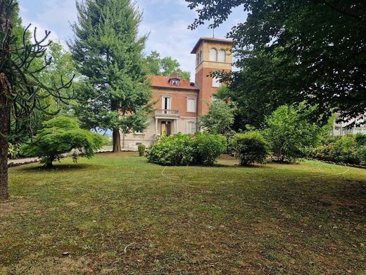 Villa - Vedano Olona, Provincia di Varese