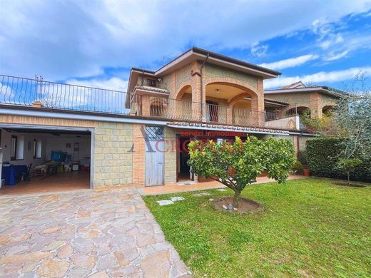 Villa en Trevignano Romano, Roma