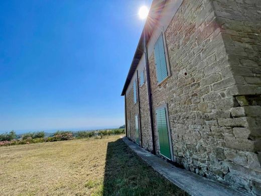 Country House in Ripatransone, Ascoli Piceno