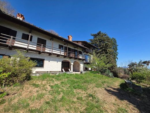 Landsitz in Nebbiuno, Provincia di Novara