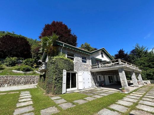 Villa - Belgirate, Verbania