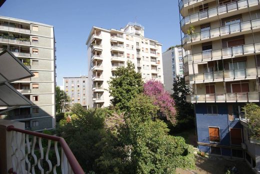 Apartment / Etagenwohnung in Mailand, Lombardei