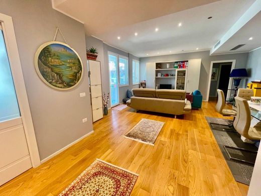 Διαμέρισμα σε Bari, Puglia