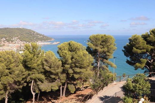 Willa w Andora, Provincia di Savona