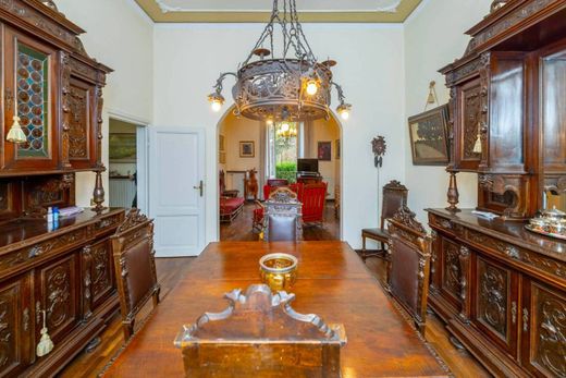 Terraced house in Florence, Tuscany