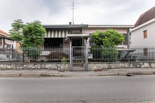 Villa Paderno Dugnano, Milano ilçesinde