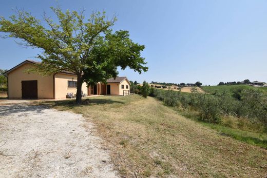 빌라 / Monte San Vito, Provincia di Ancona
