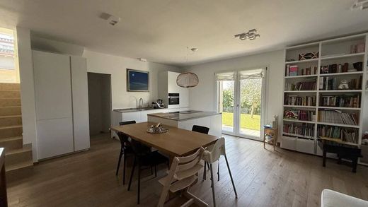 Villa en Valeggio sul Mincio, Provincia di Verona