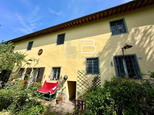 Gospodarstwo w Vecchiano-Nodica, Province of Pisa