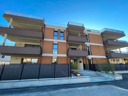 ‏דירה ב  Domodossola, Provincia Verbano-Cusio-Ossola