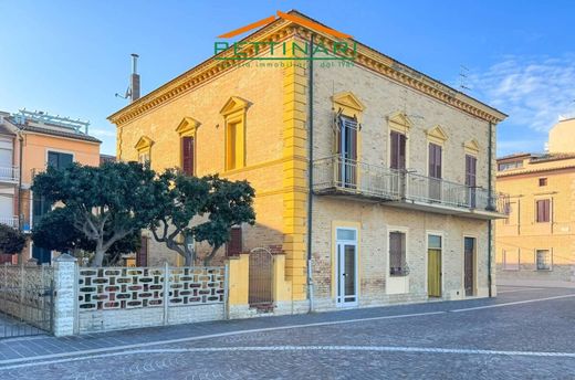 Casa adosada en Porto Recanati, Provincia di Macerata