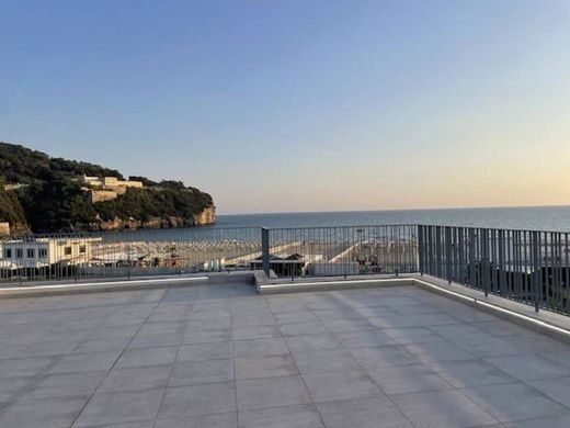 아파트 / Gaeta, Provincia di Latina