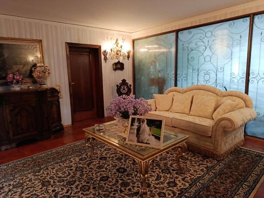 Villa a Vinci, Firenze