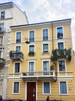 Apartment / Etagenwohnung in Mailand, Lombardei