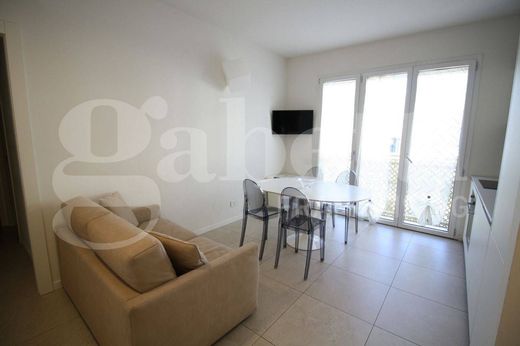 ミラノ, Città metropolitana di Milanoのアパートメント