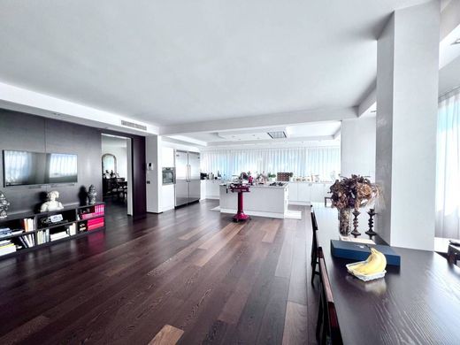 Apartment in Basiglio, Milan