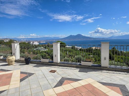 Penthouse in Neapel, Kampanien