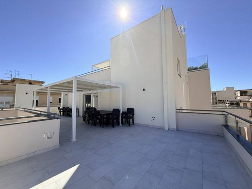 Ático en Milazzo, Messina