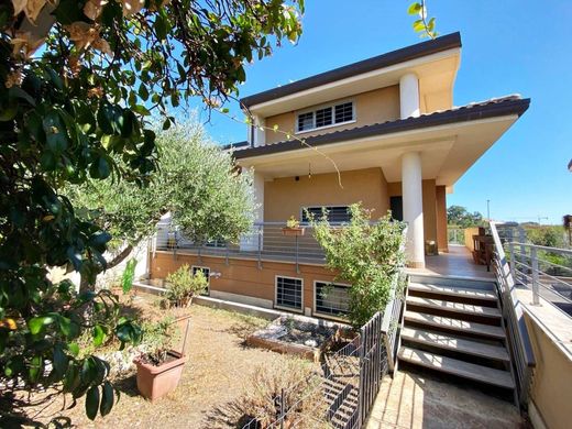 Villa à Rome, Latium