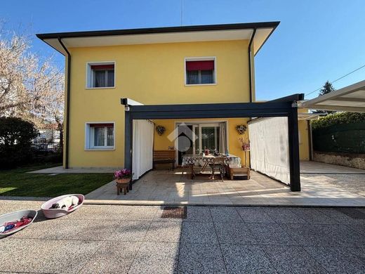 Luxury home in Conegliano, Provincia di Treviso