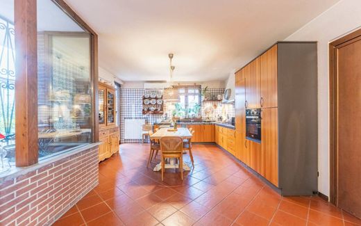 Βίλα σε Cusago, Città metropolitana di Milano